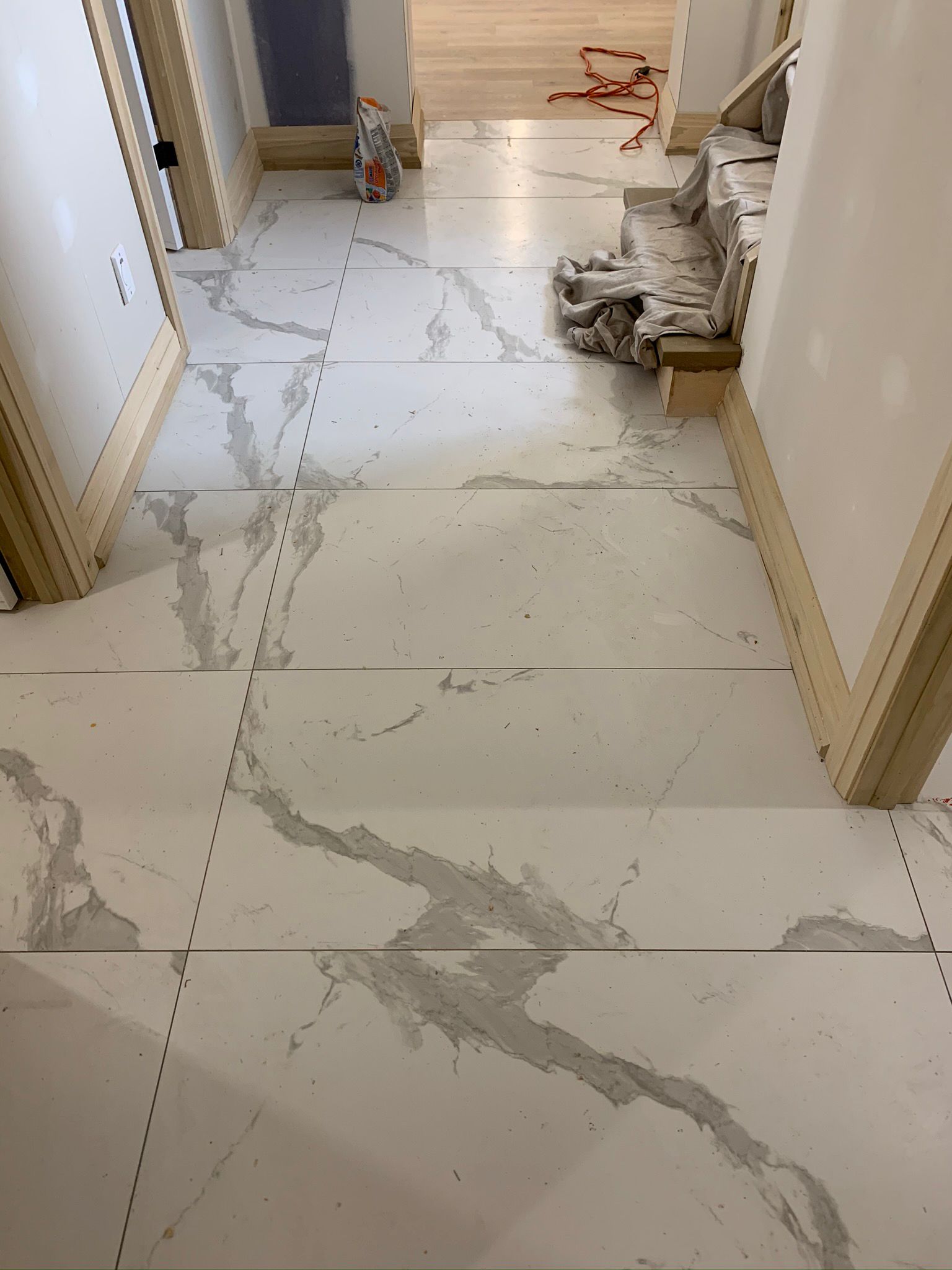 Walk-in shower geometry