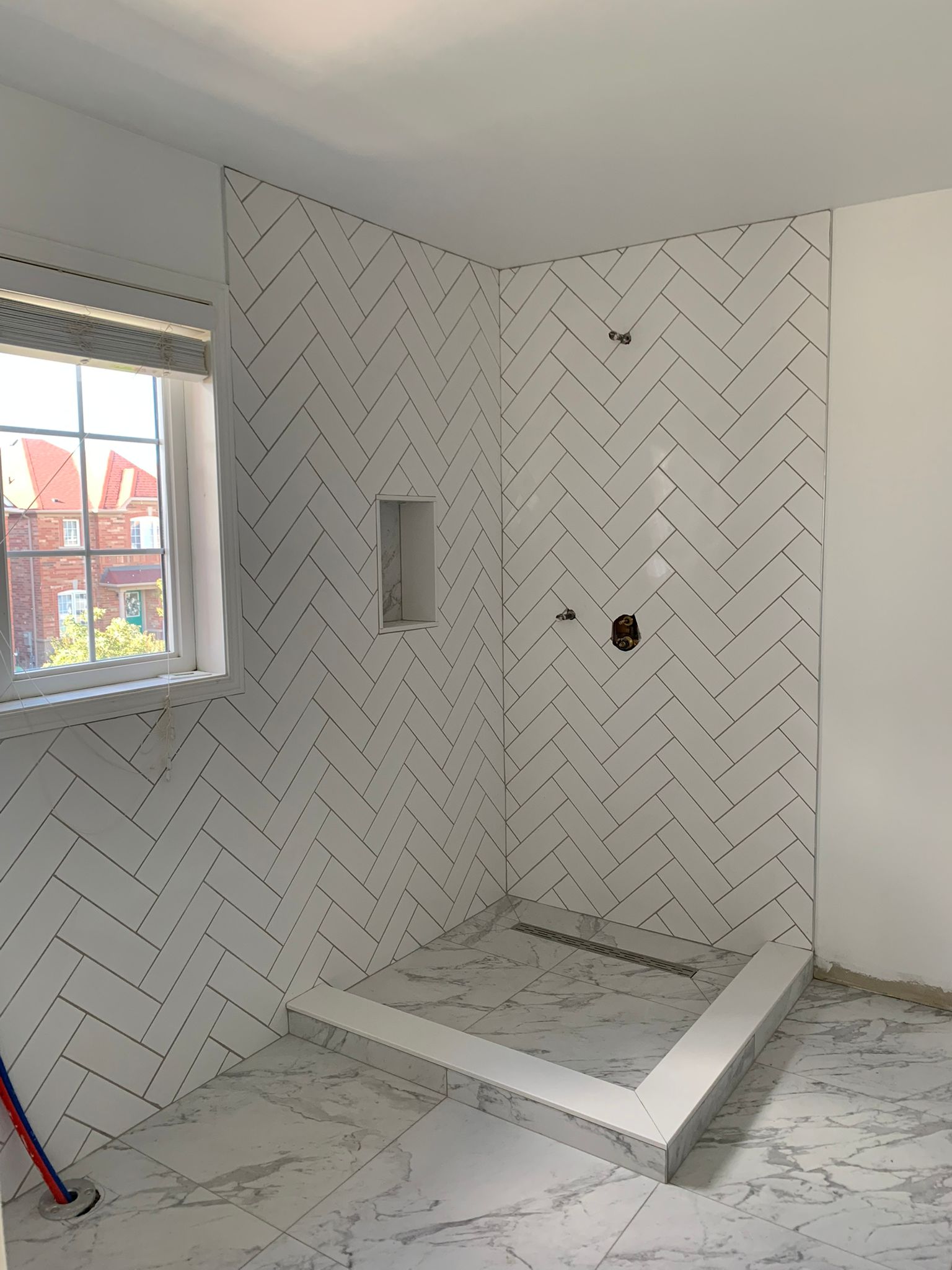 Wet wall layout