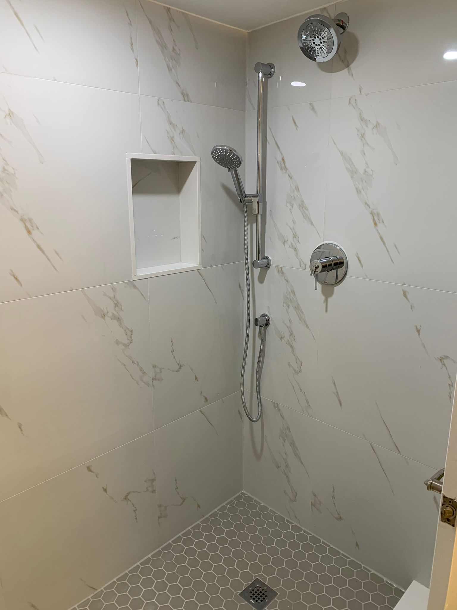 Shower bench